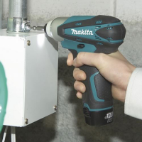 makita-td090dwe-cordless-10